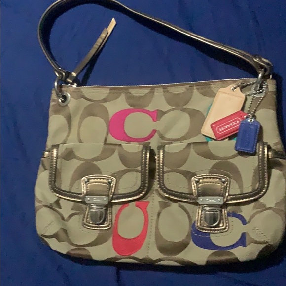 Coach purses - Picture 1 of 2